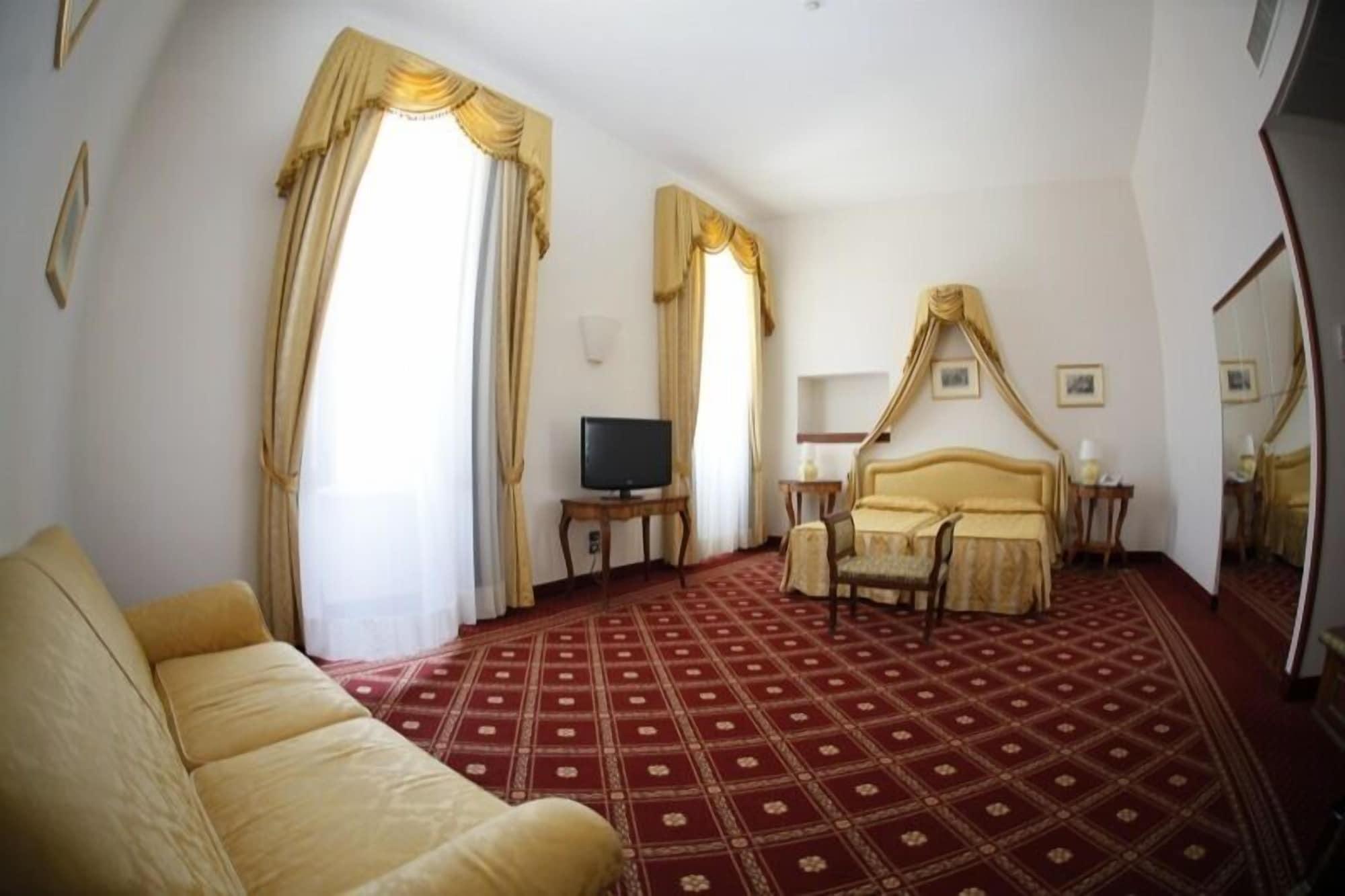 Grande Albergo Internazionale Brindisi Dış mekan fotoğraf