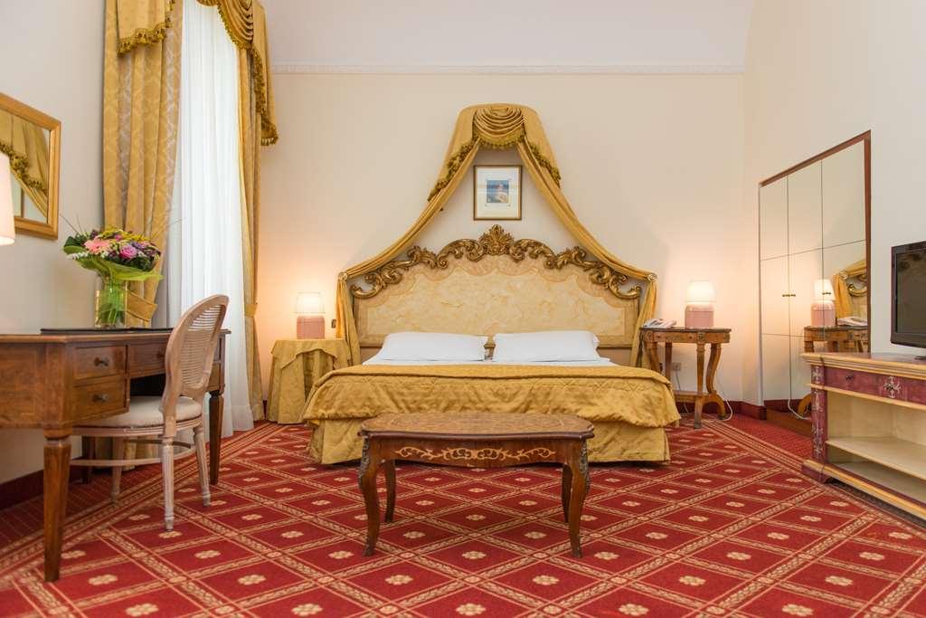 Grande Albergo Internazionale Brindisi Oda fotoğraf